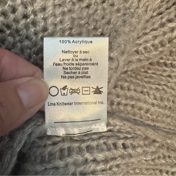 John+Jenn Open Knit Distressed Sweater - Picture 7 of 7